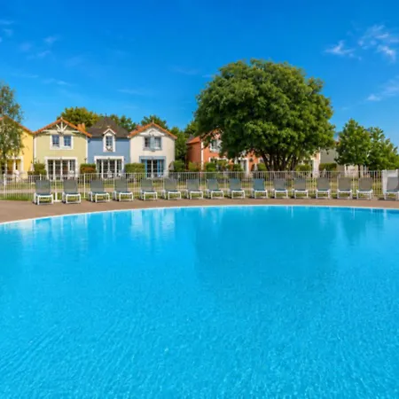 Vue Golf Et Port A Port Bourgenay - 2-4 Couchages Apartment
