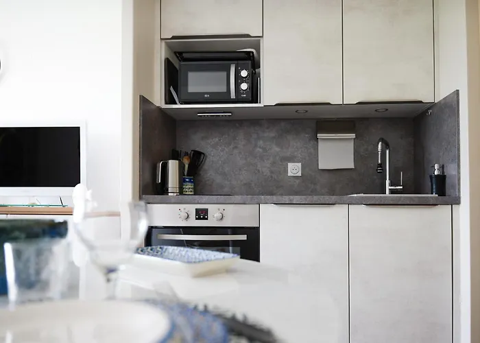 Vue Golf Et Port à Port Bourgenay - 2-4 Couchages *